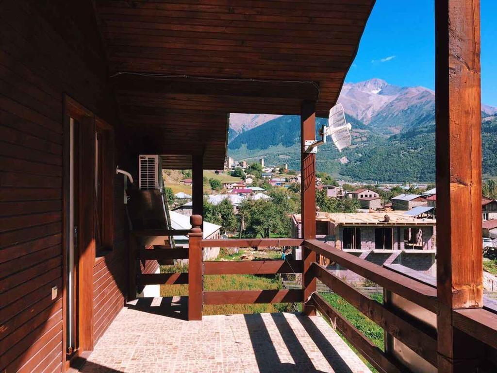 Hotel Lileo Mestia Buitenkant foto