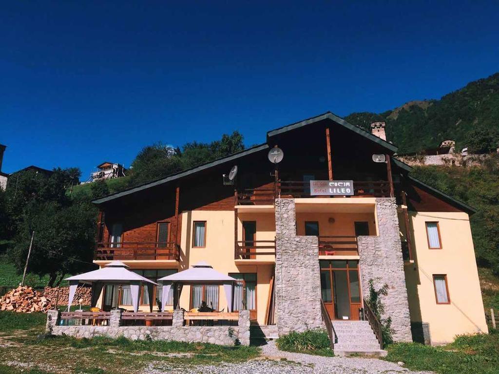 Hotel Lileo Mestia Buitenkant foto
